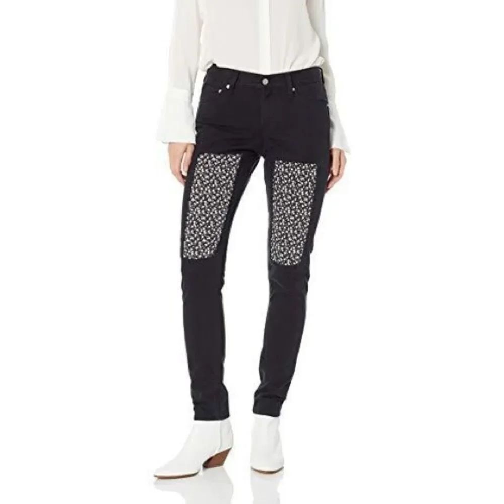 NWT Calvin Klein slim patchwork jeans. Size 26x30